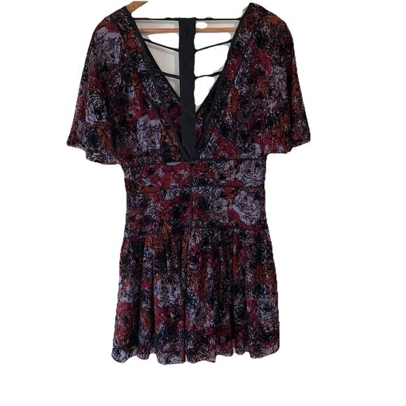 Free People Perfect Dream Mini Dress SZ 6 Velvet Burnout Whimsigoth Couquette - Picture 3 of 11